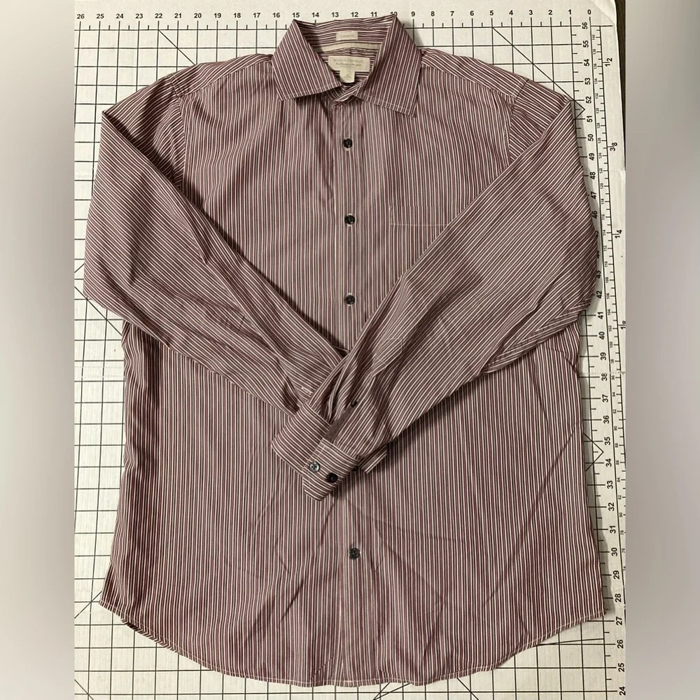 Banana Republic Men’s‎ Medium Classic Fit Button Down Shirt